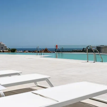 Newly Built 3 Bed Townhouse With Pool, Bbq, Sea Views